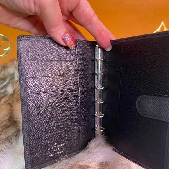 Louis Vuitton Epi Agenda Cover Black - Picture 4 of 5